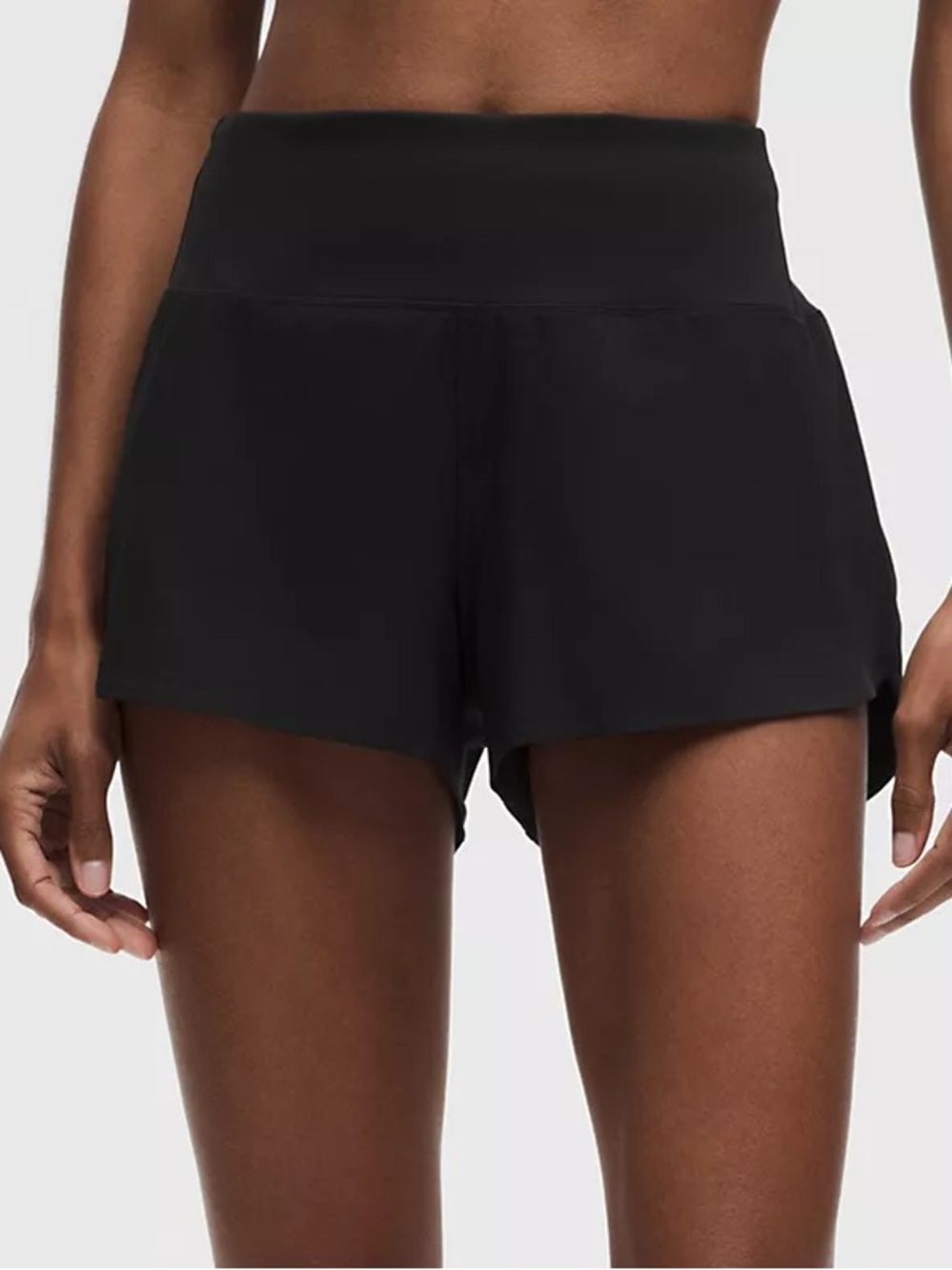 Lululemon Speed Up High-Rise Short 2.5" Size 6 Tall